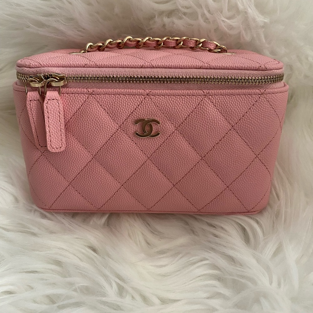 Chanel Vanity case 22C